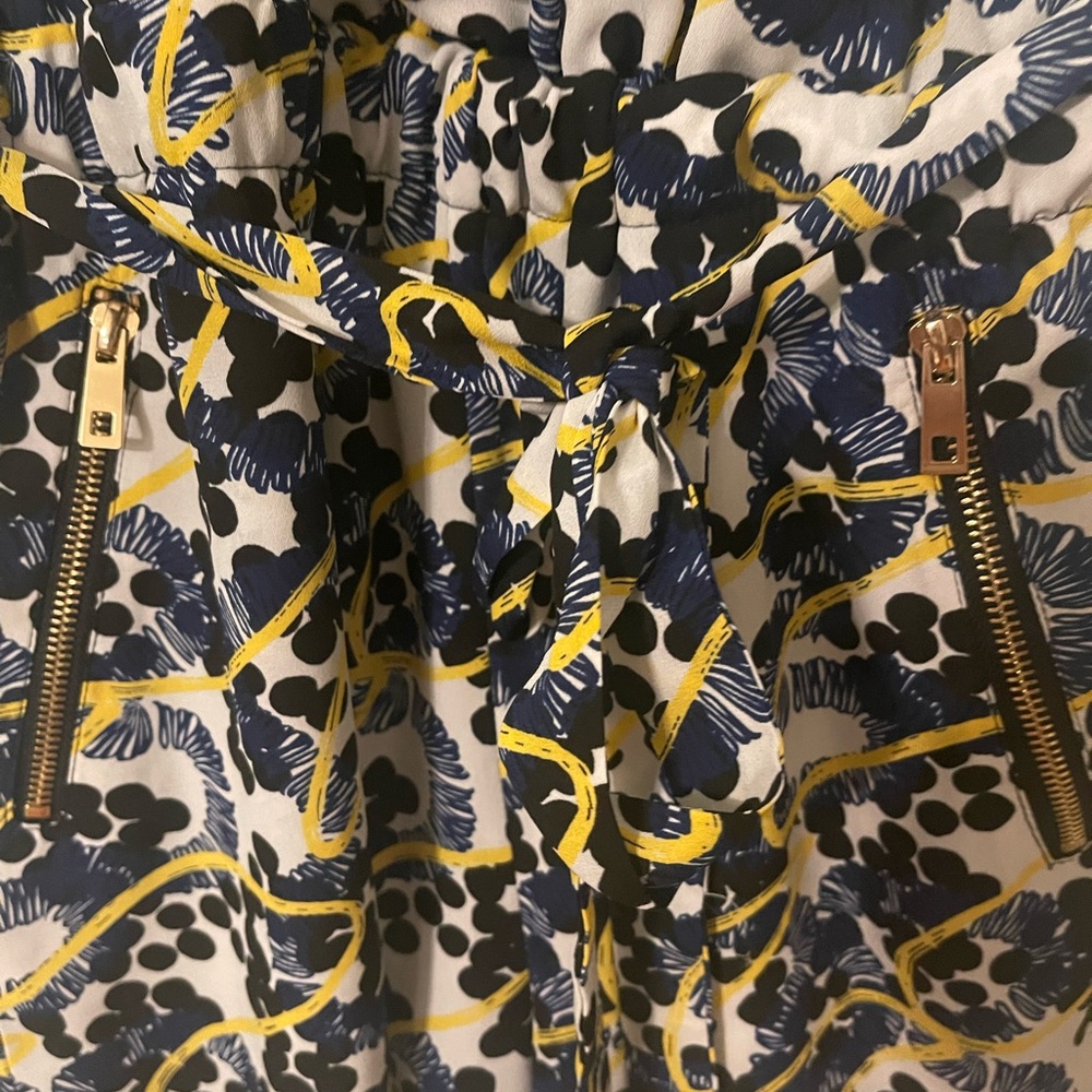 Fun pattern romper - Picture 3 of 4